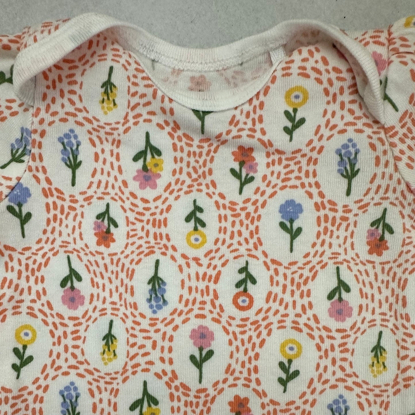 2 pc. Huggies pants and bodysuit set (3 months)