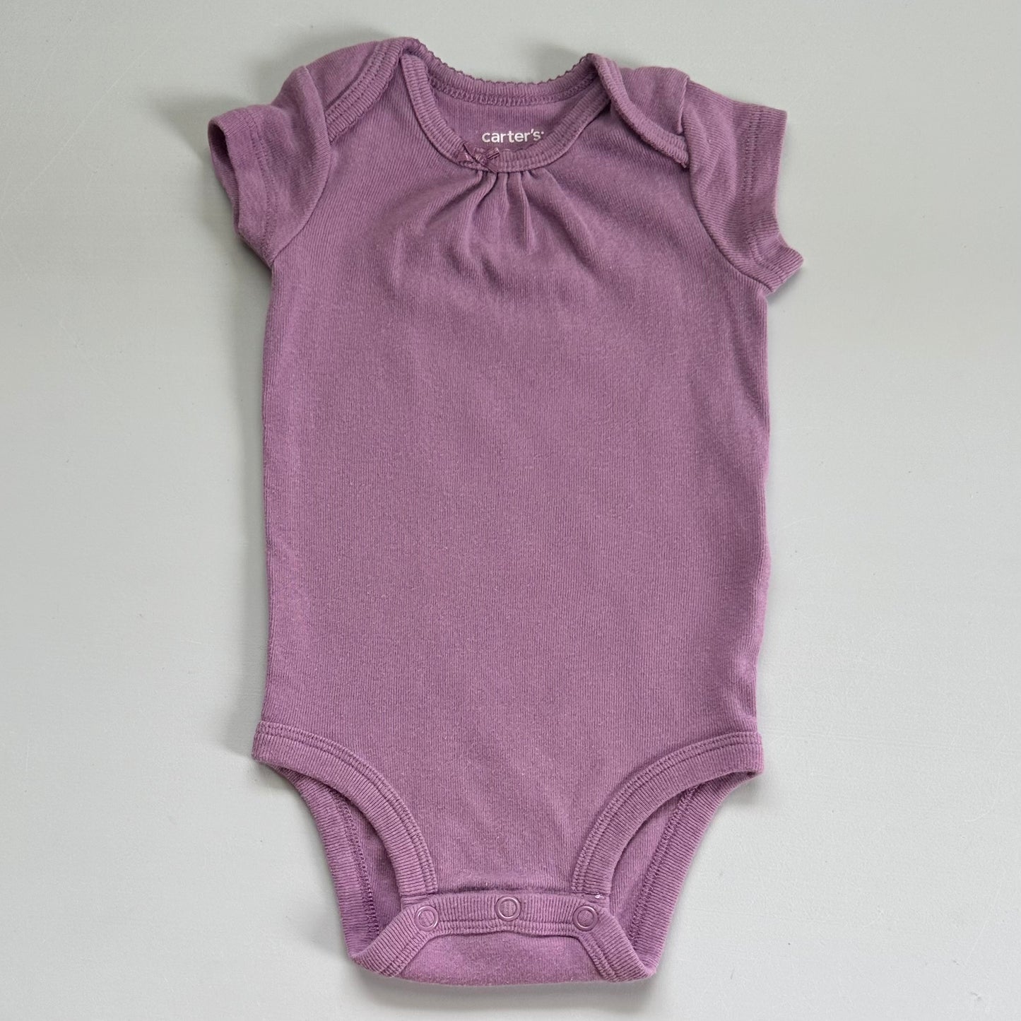 4 pcs. Carter’s bodysuit (3 months)