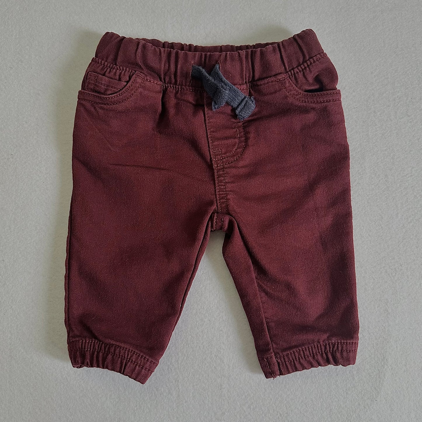 2 pc. Carter’s Set Bodysuit and Pants (3 months)