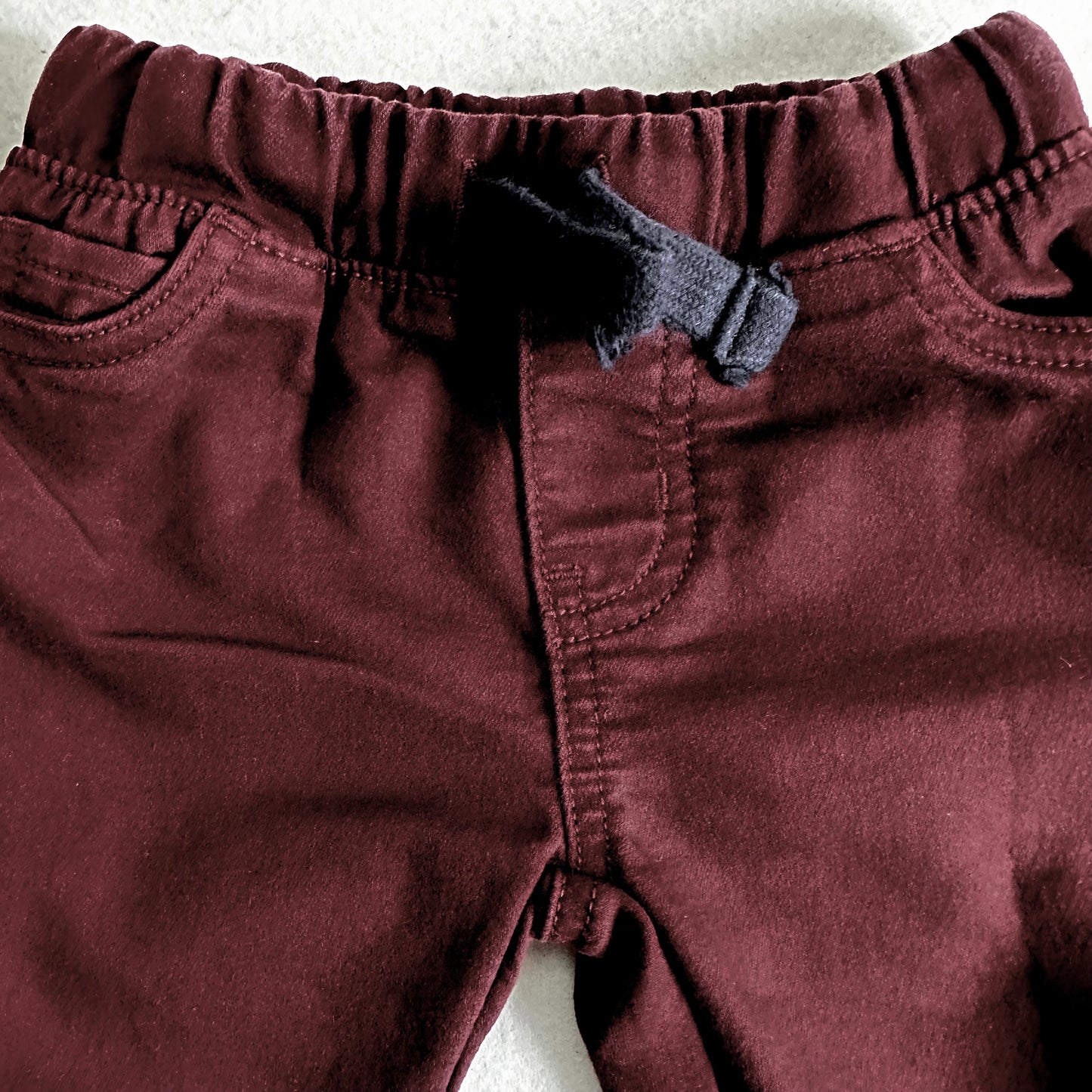 2 pc. Carter’s Set Bodysuit and Pants (3 months)